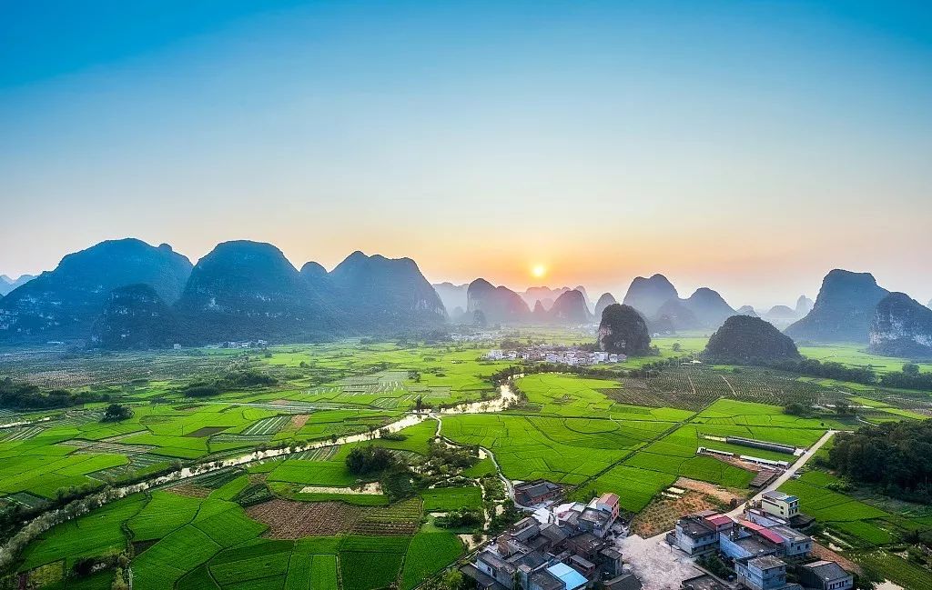 广西小巷深处的味蕾秘境探索