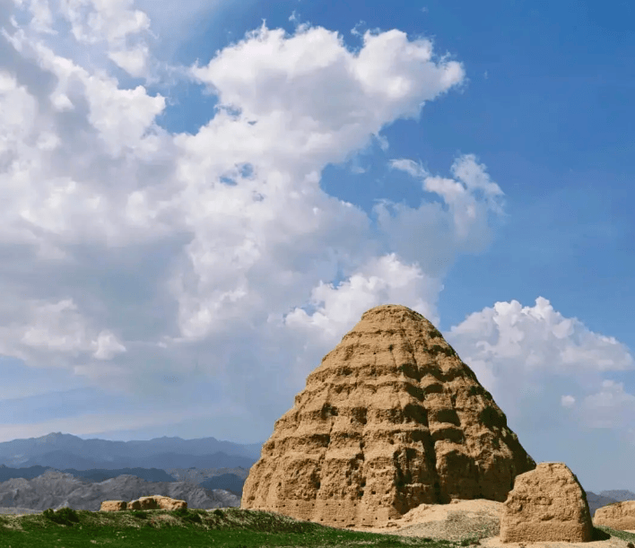 宁夏致敬，领导与同胞的深情聚会